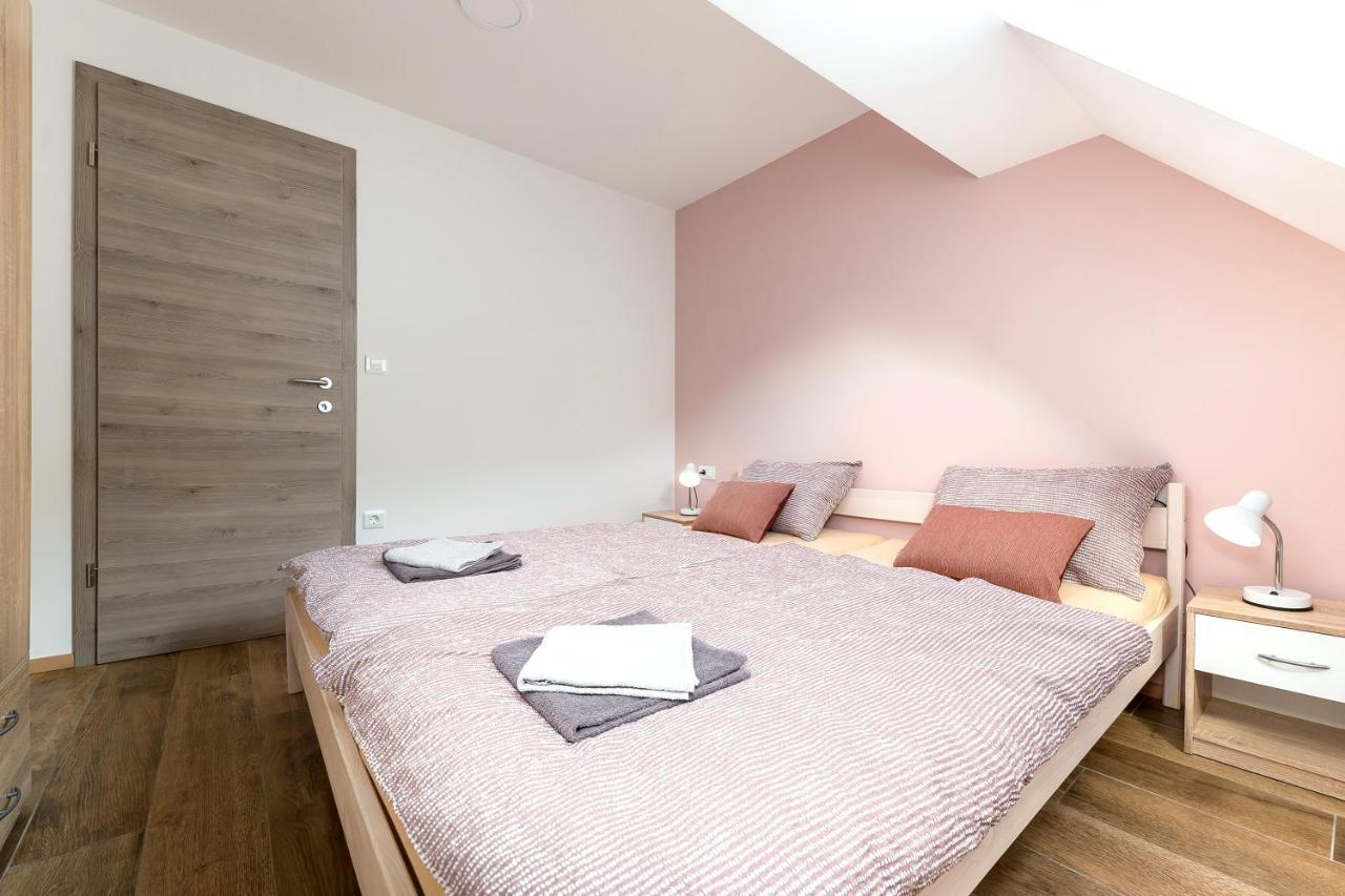 Apartmaji Rupnik Бохиньска-Быстрица Экстерьер фото