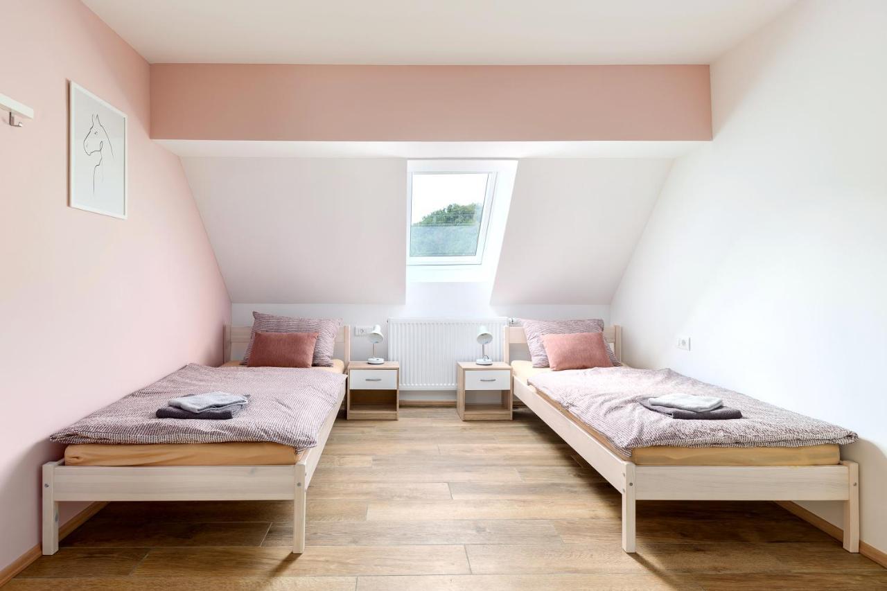 Apartmaji Rupnik Бохиньска-Быстрица Экстерьер фото