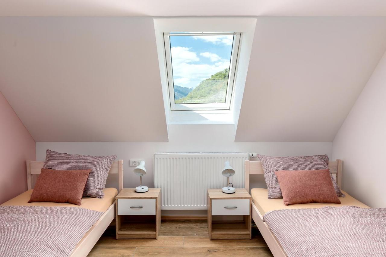 Apartmaji Rupnik Бохиньска-Быстрица Экстерьер фото