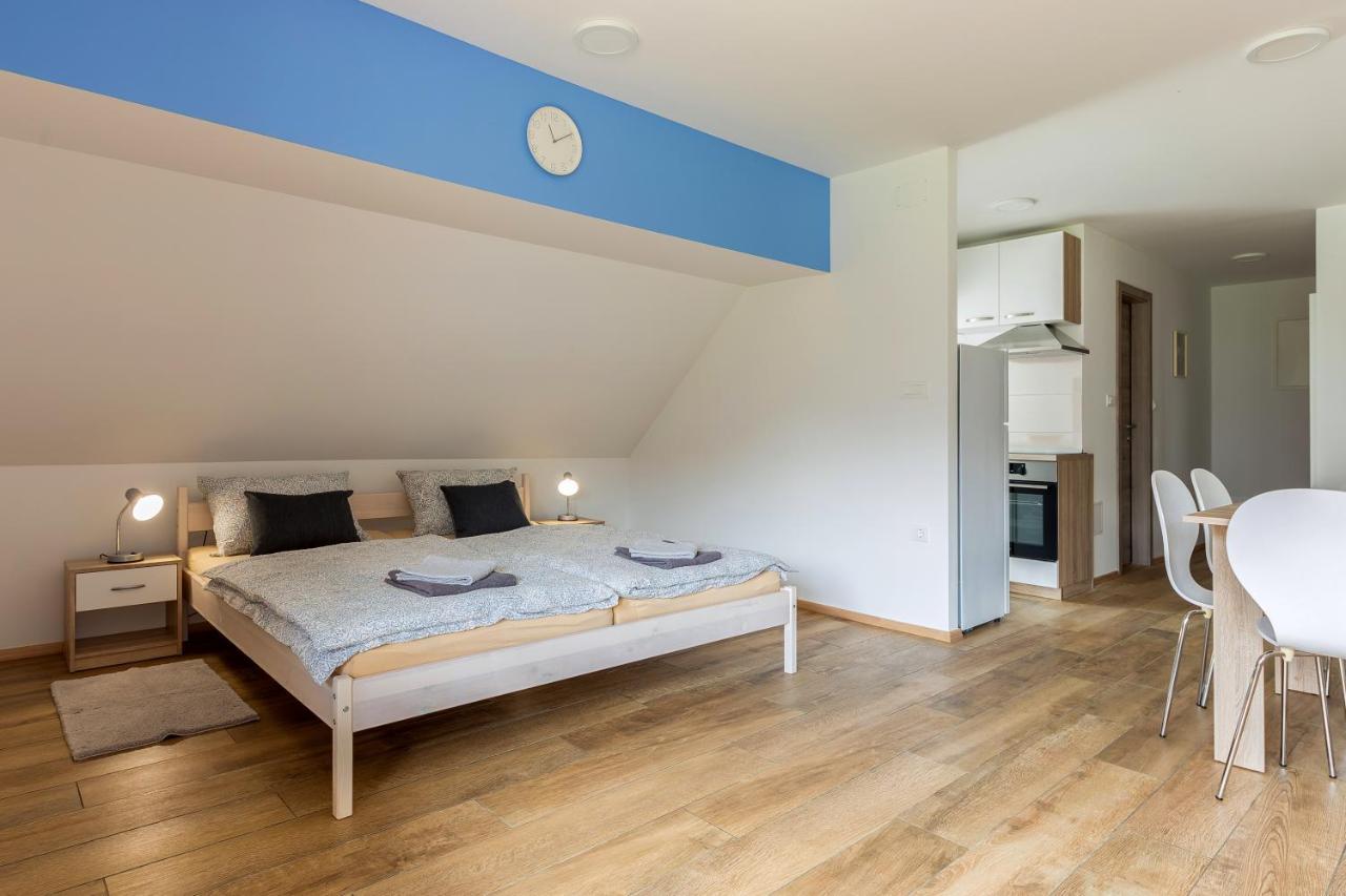 Apartmaji Rupnik Бохиньска-Быстрица Экстерьер фото