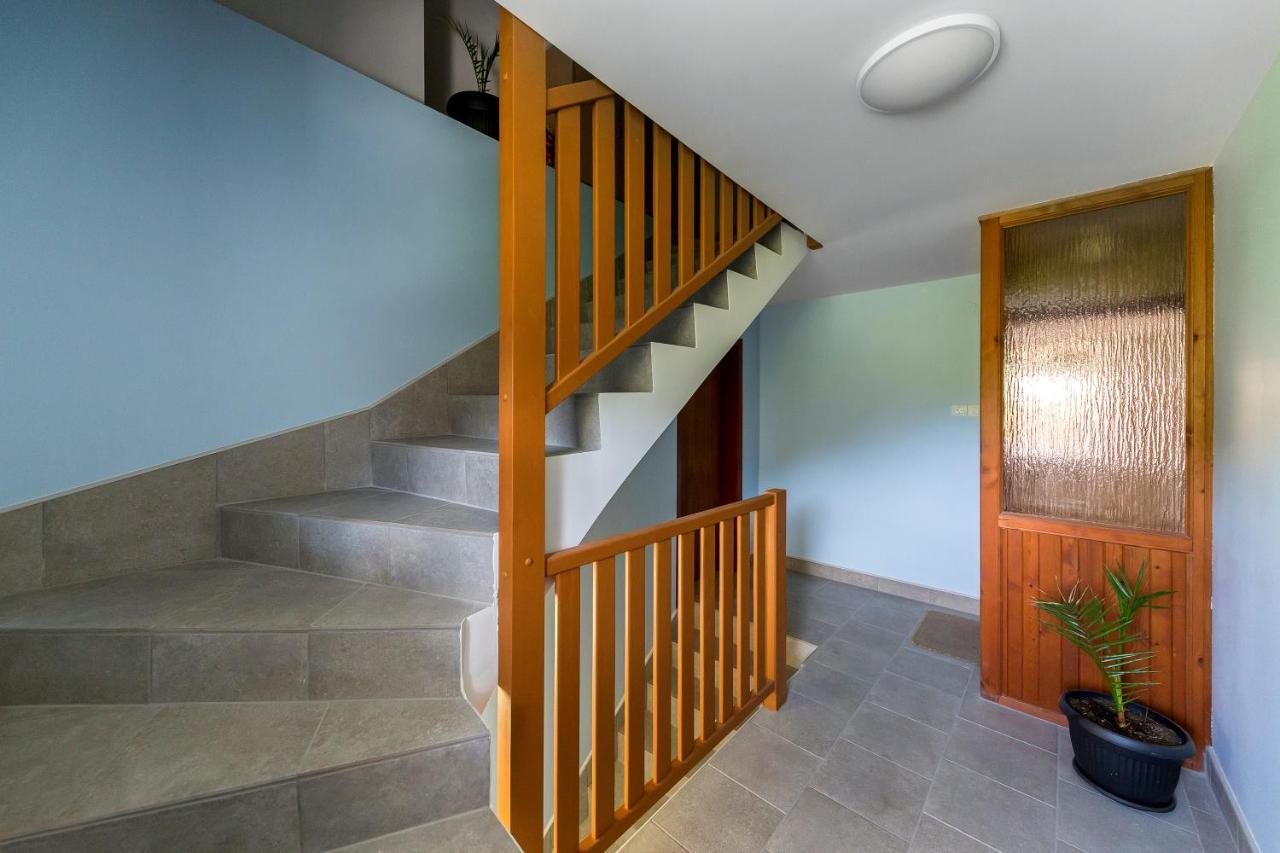 Apartmaji Rupnik Бохиньска-Быстрица Экстерьер фото